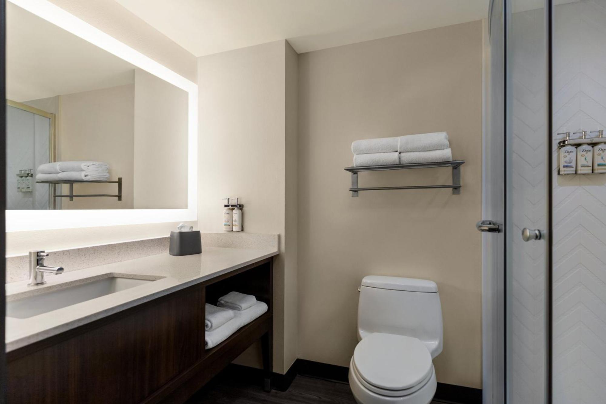 Holiday Inn Columbus-Hilliard By Ihg New Rome Exterior photo